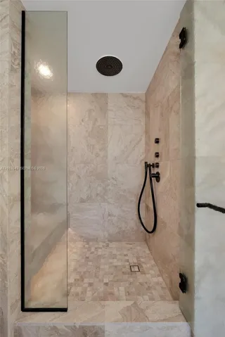 Lymphatic massage system in shower