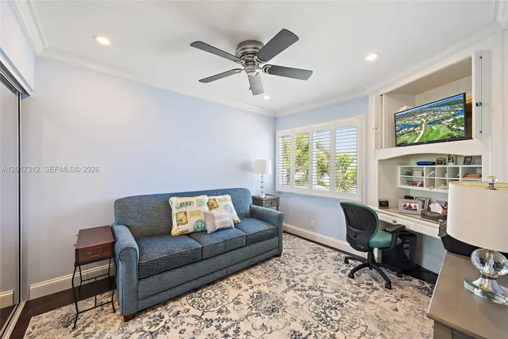 Office / Guest Bedroom