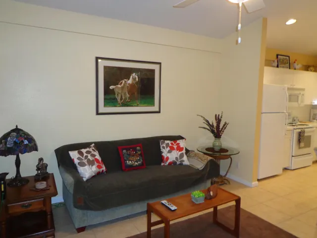 1136 & 1141 Mulberry 026