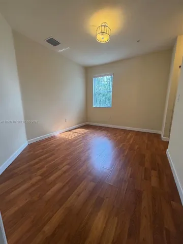 Master walking closet