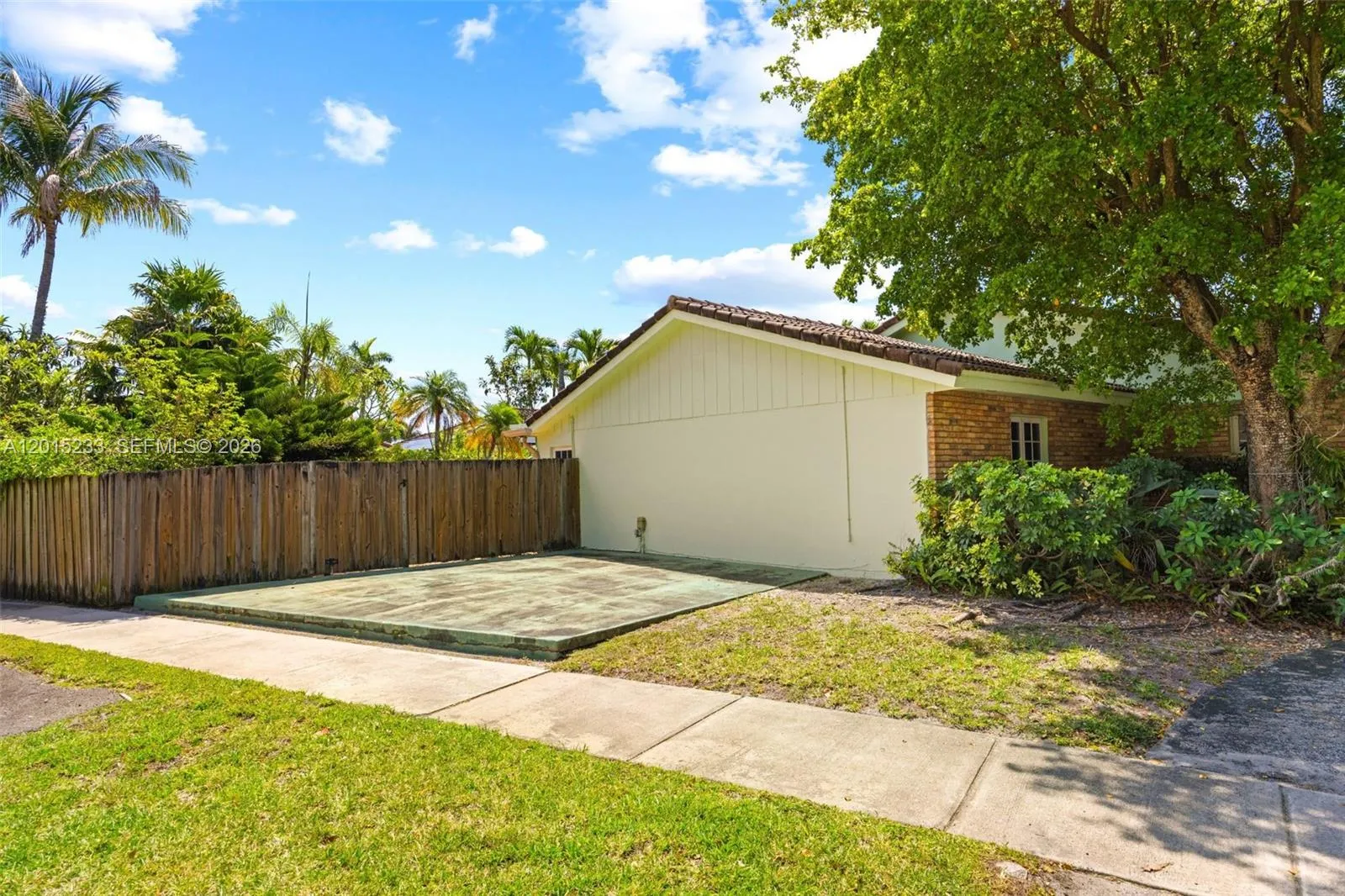 Property photo 84