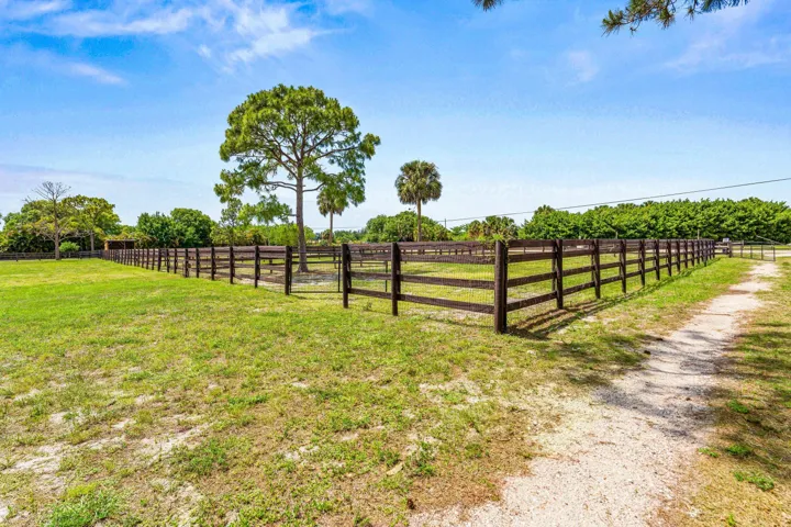 002-19482GreenGroveCourt-Loxahatchee-FL-