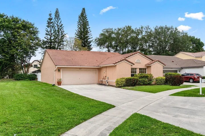 004-10001CountryBrookRoad-BocaRaton-FL-3