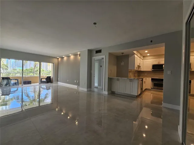 from floors to ceilings like being in the Ritz-Carlton