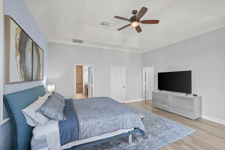 920 Via Villagio - 78.jpg-SMALL