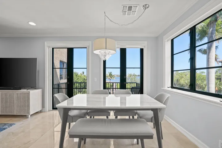 920 Via Villagio - 56.jpg-SMALL