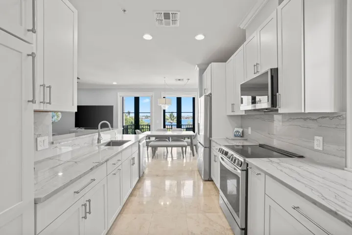 920 Via Villagio - 60.jpg-SMALL