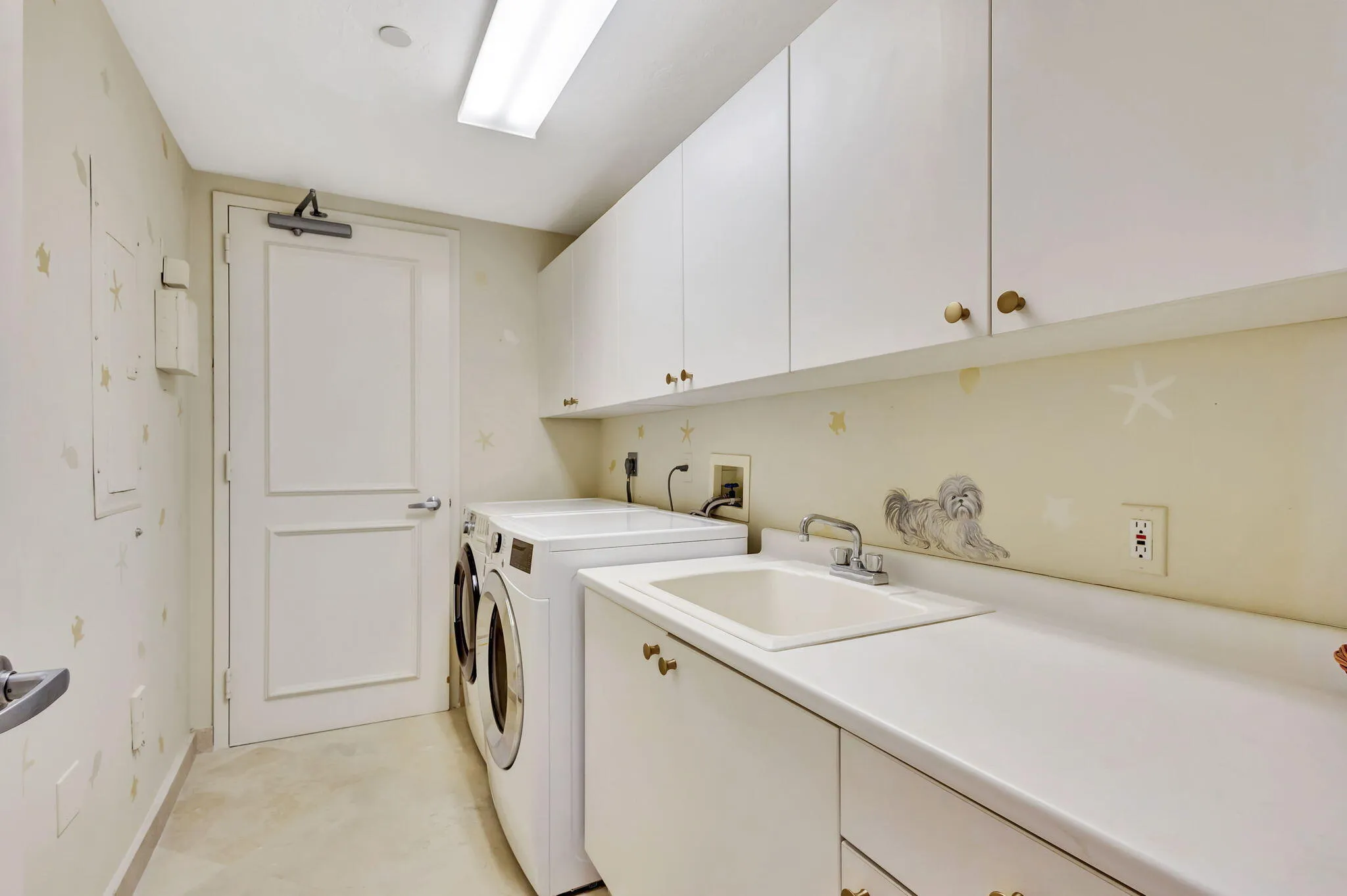 Property photo 31