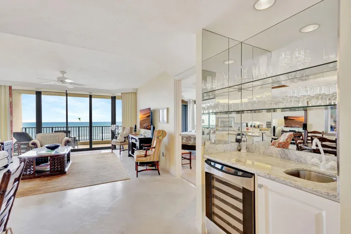 Wet Bar