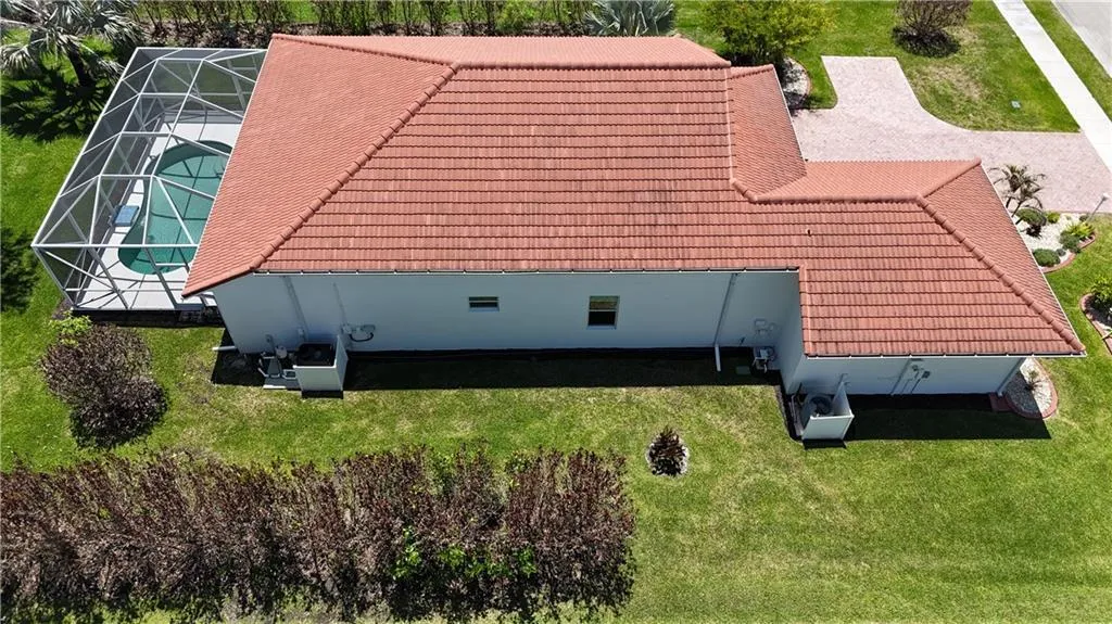 Property photo 32
