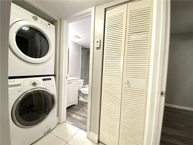 guest bathroom washer/dryer AC closet