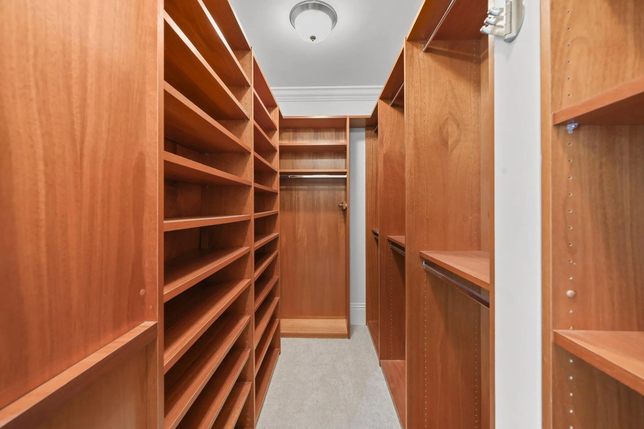 Walk in Closets