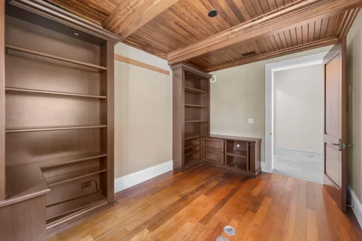 Office/Den