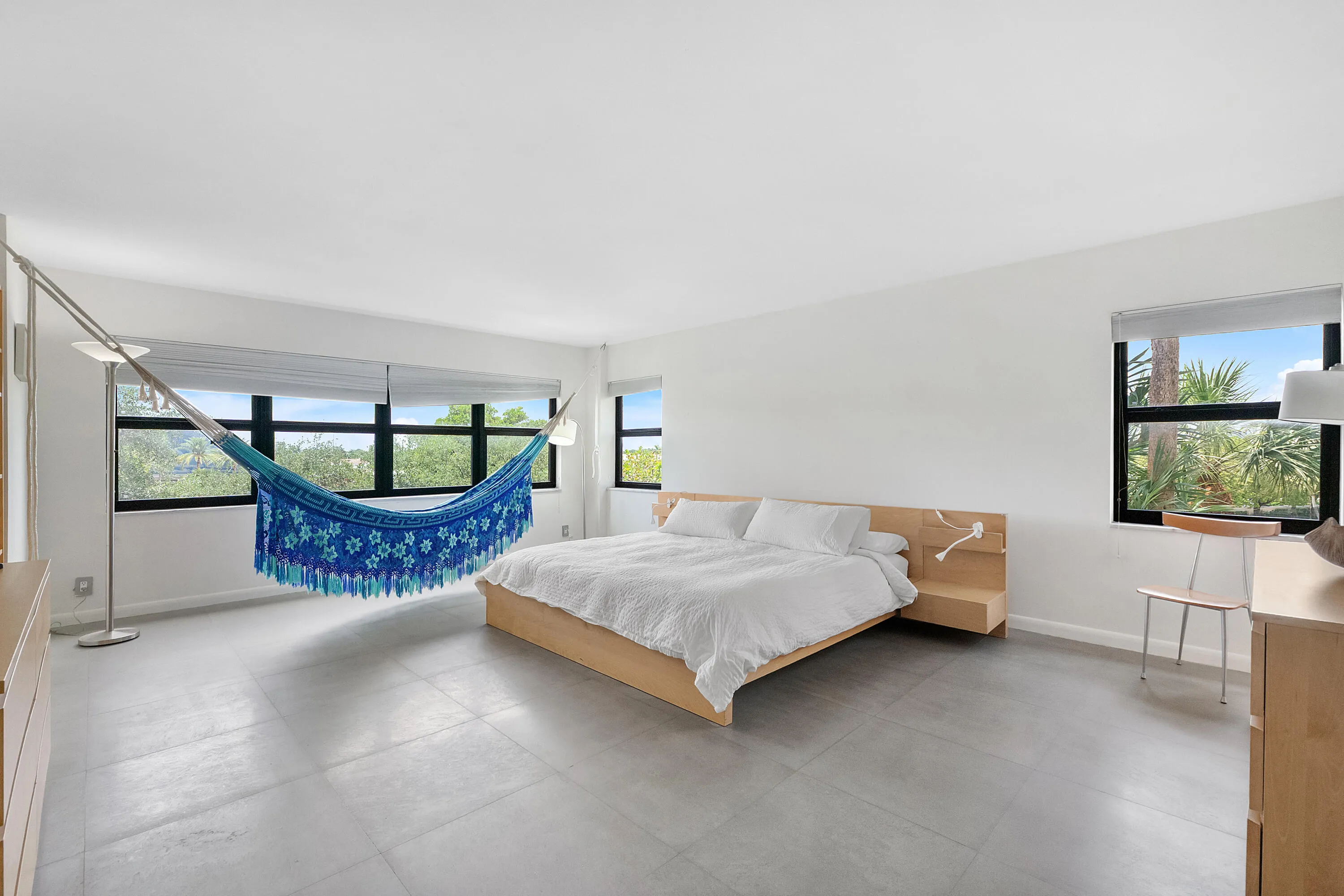 4900 N Ocean Blvd u416_017