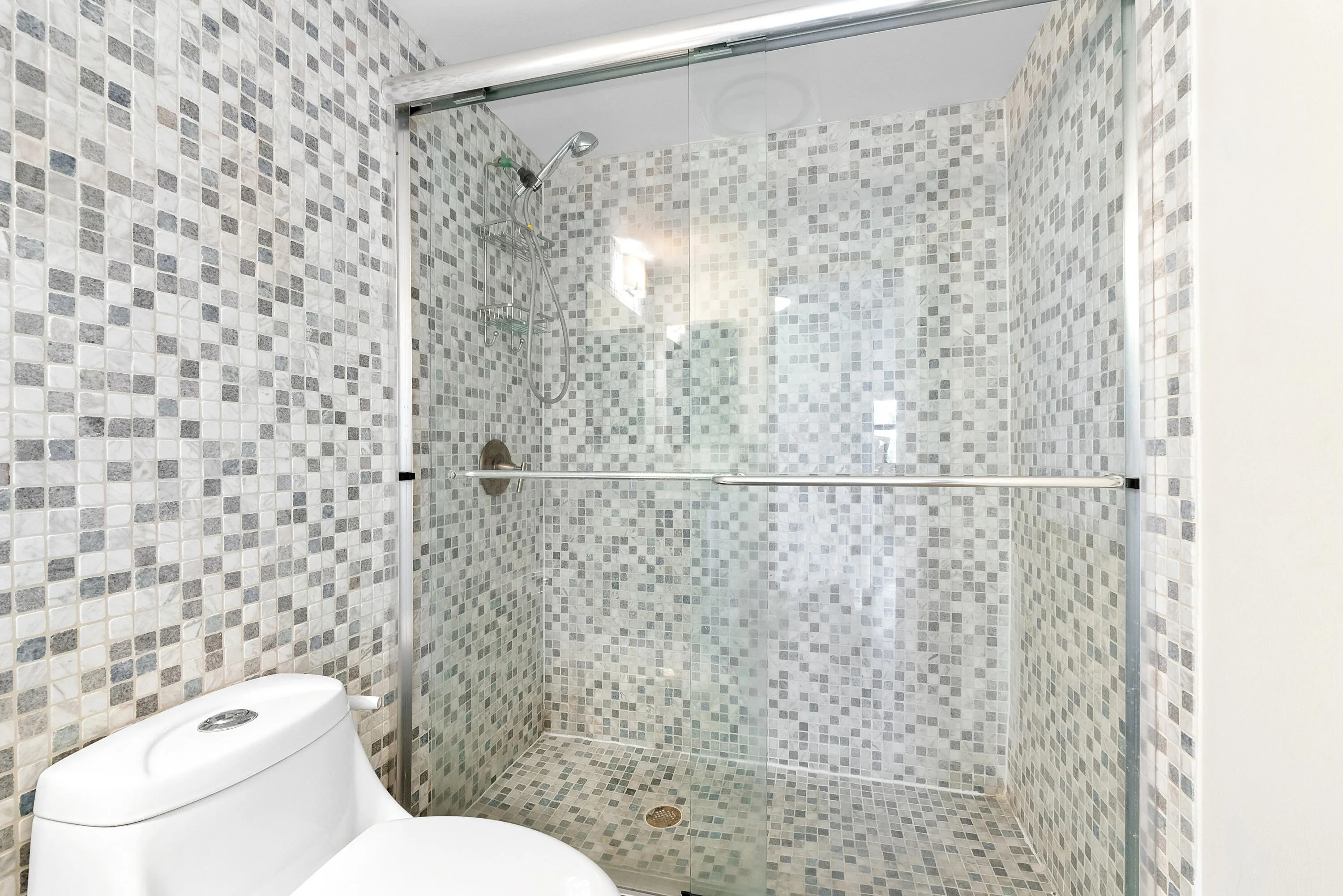 4900 N Ocean Blvd u416_013