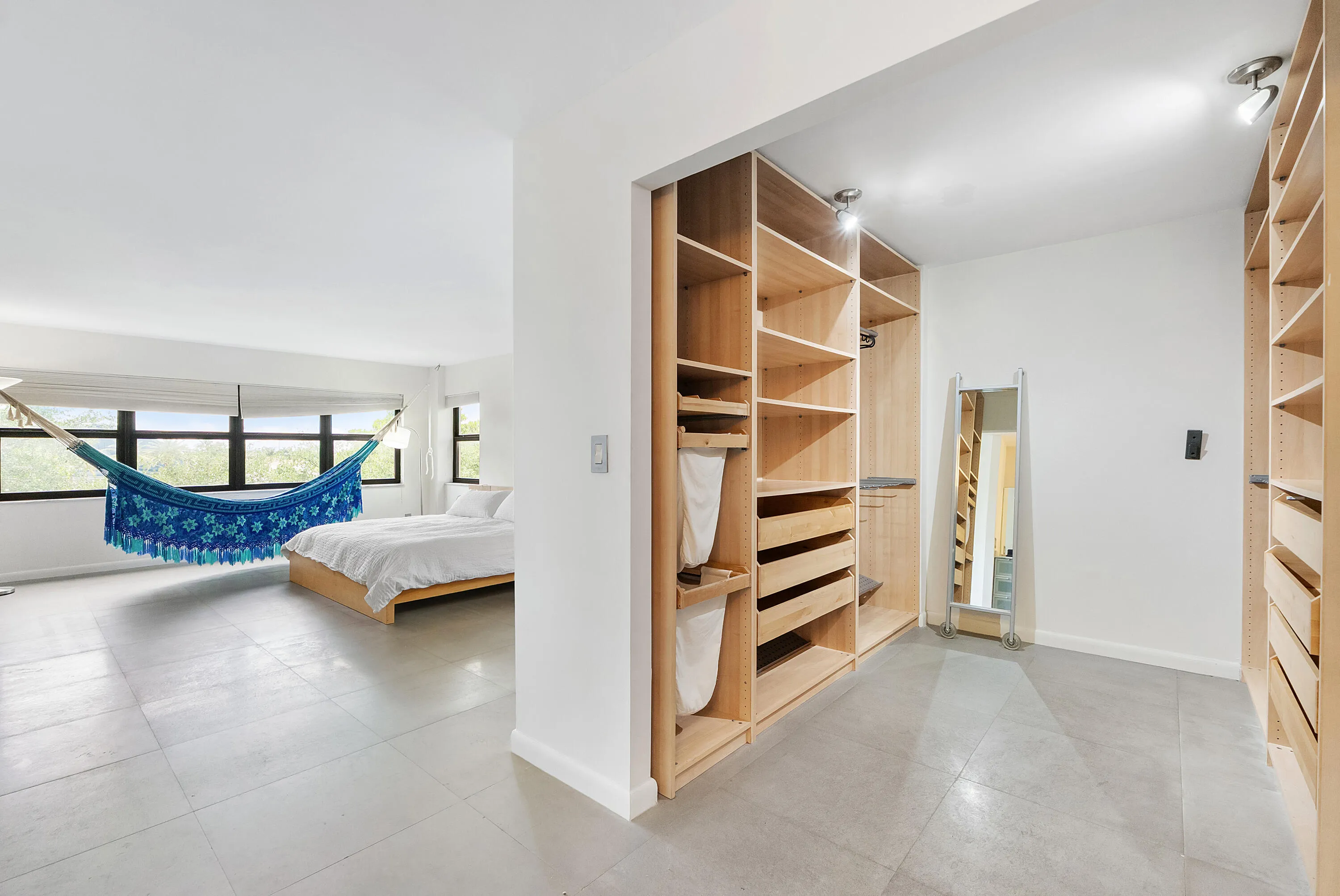 4900 N Ocean Blvd u416_023