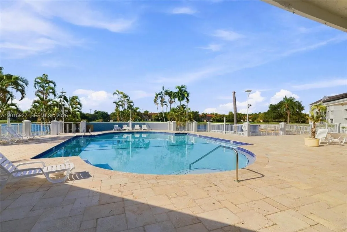 Property photo 77