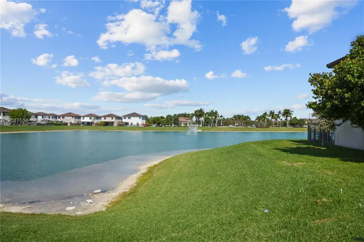 Lakefront access