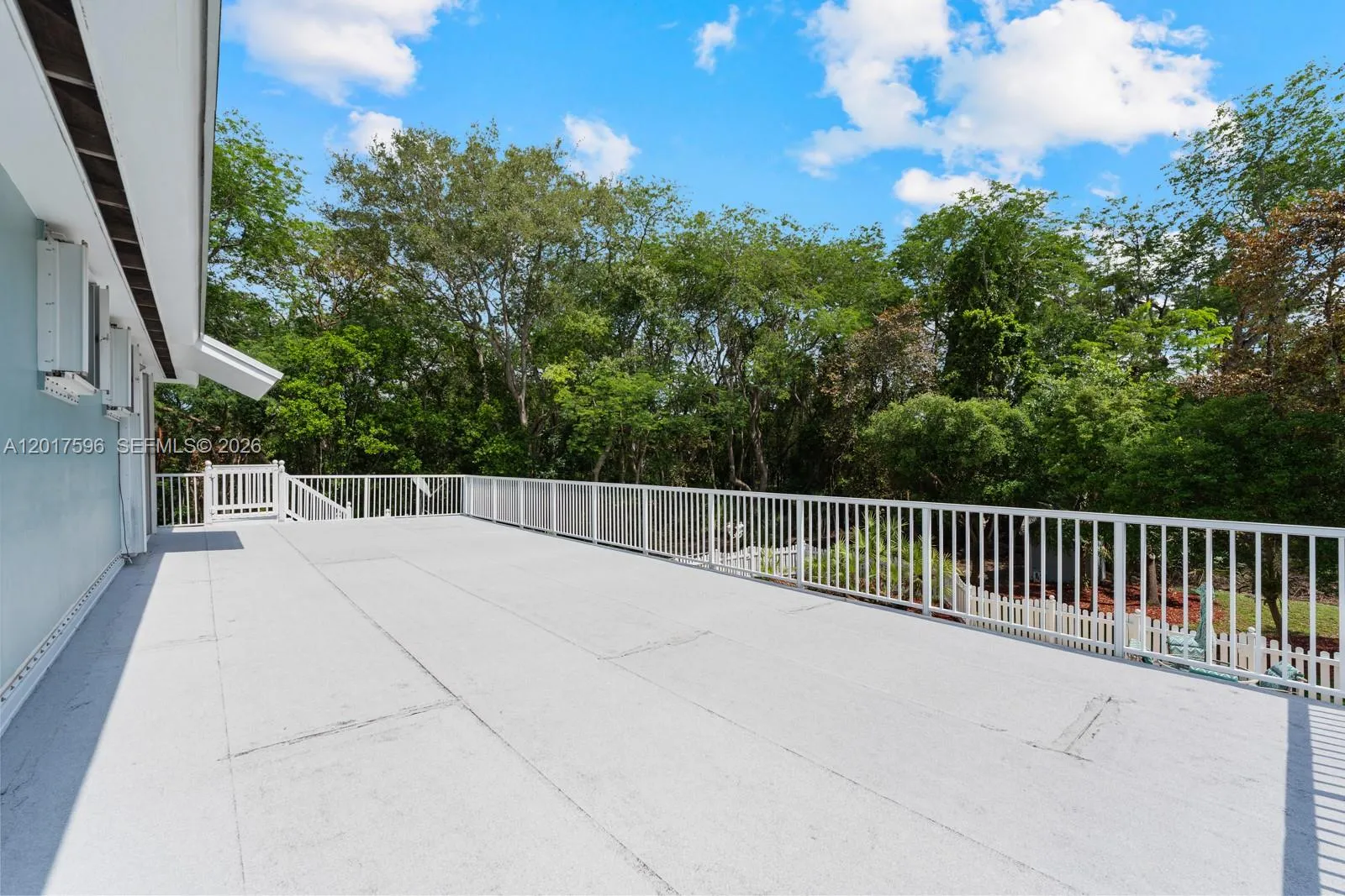 Property photo 35