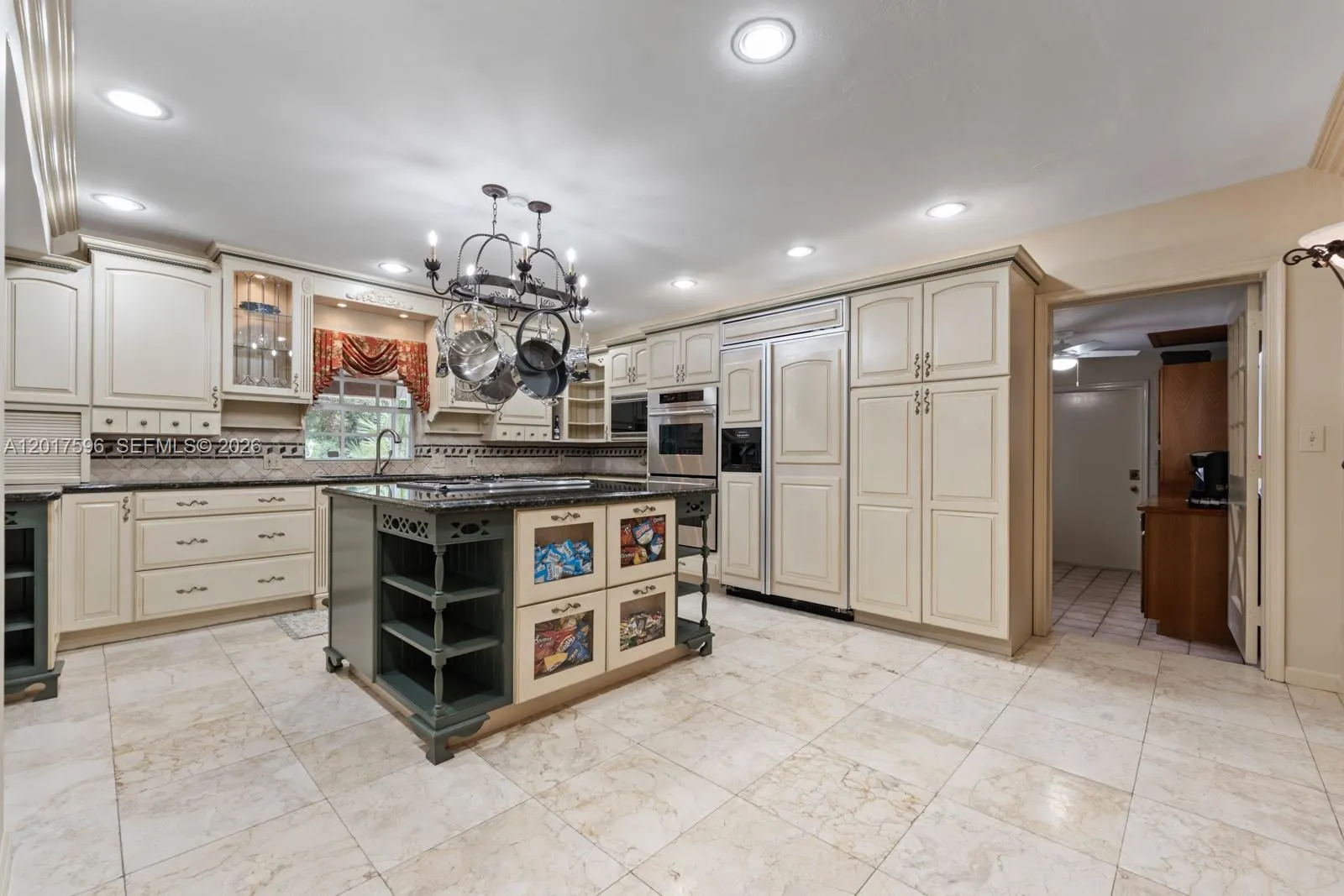 Property photo 13