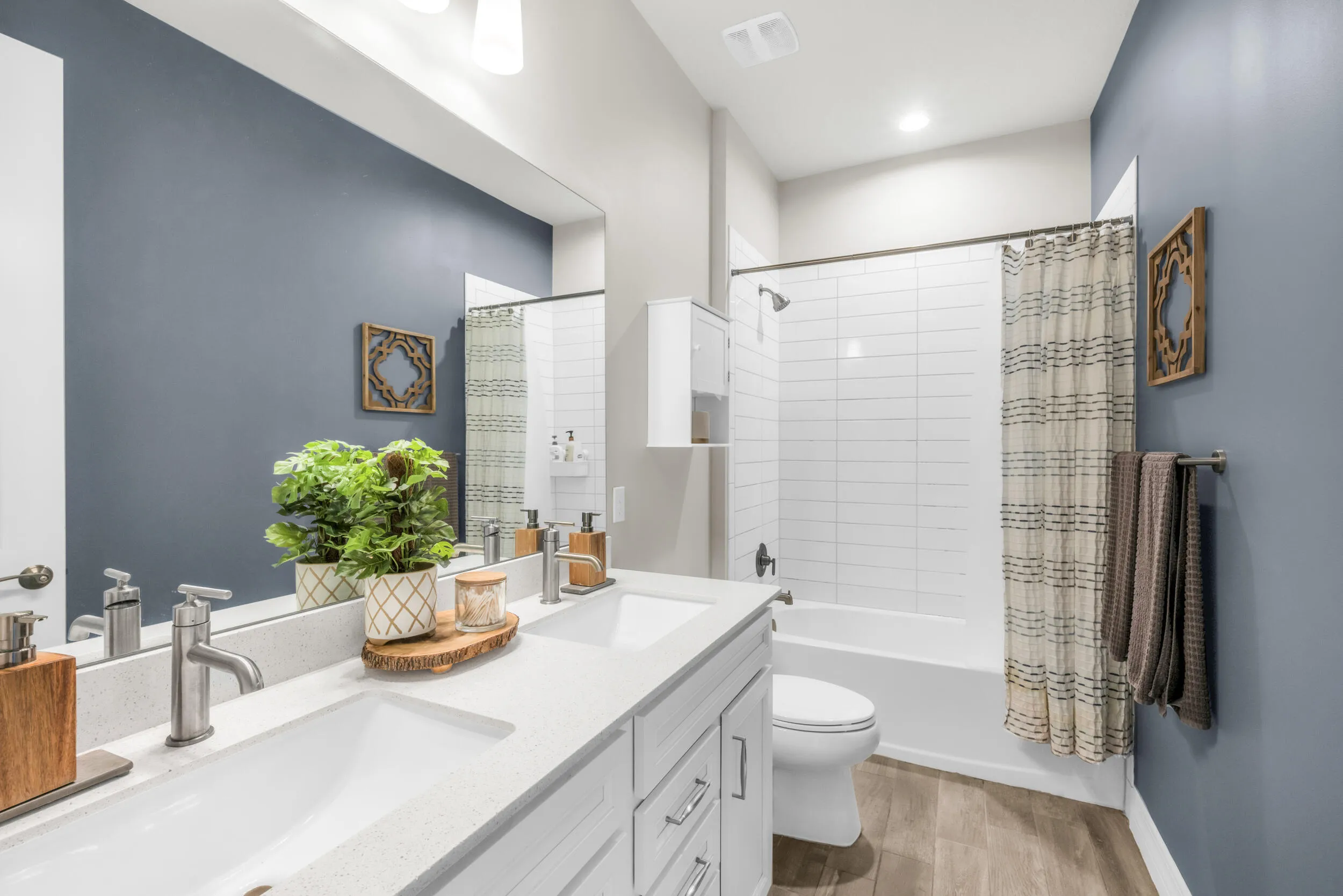 SECOND BATHROOM