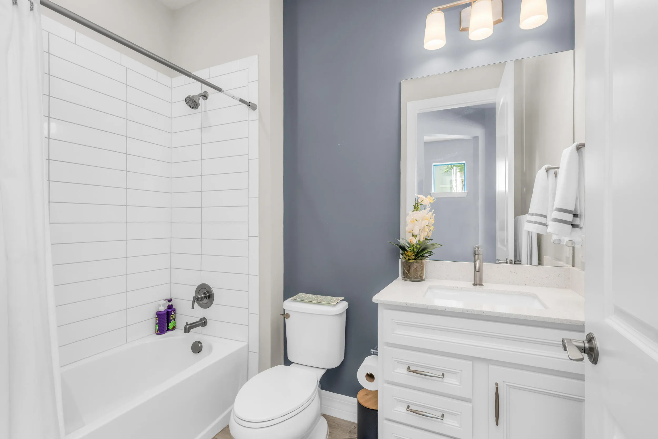 SOCIAL BATH
