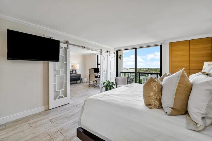 009-3115SouthOceanBoulevard-HighlandBeac