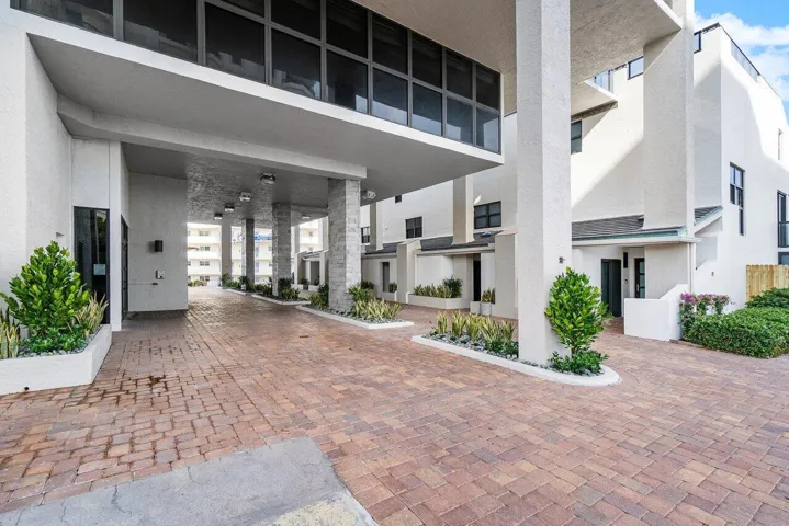 001-3115SouthOceanBoulevard-HighlandBeac