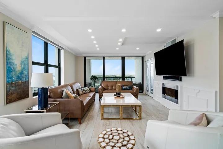 018-3115SouthOceanBoulevard-HighlandBeac