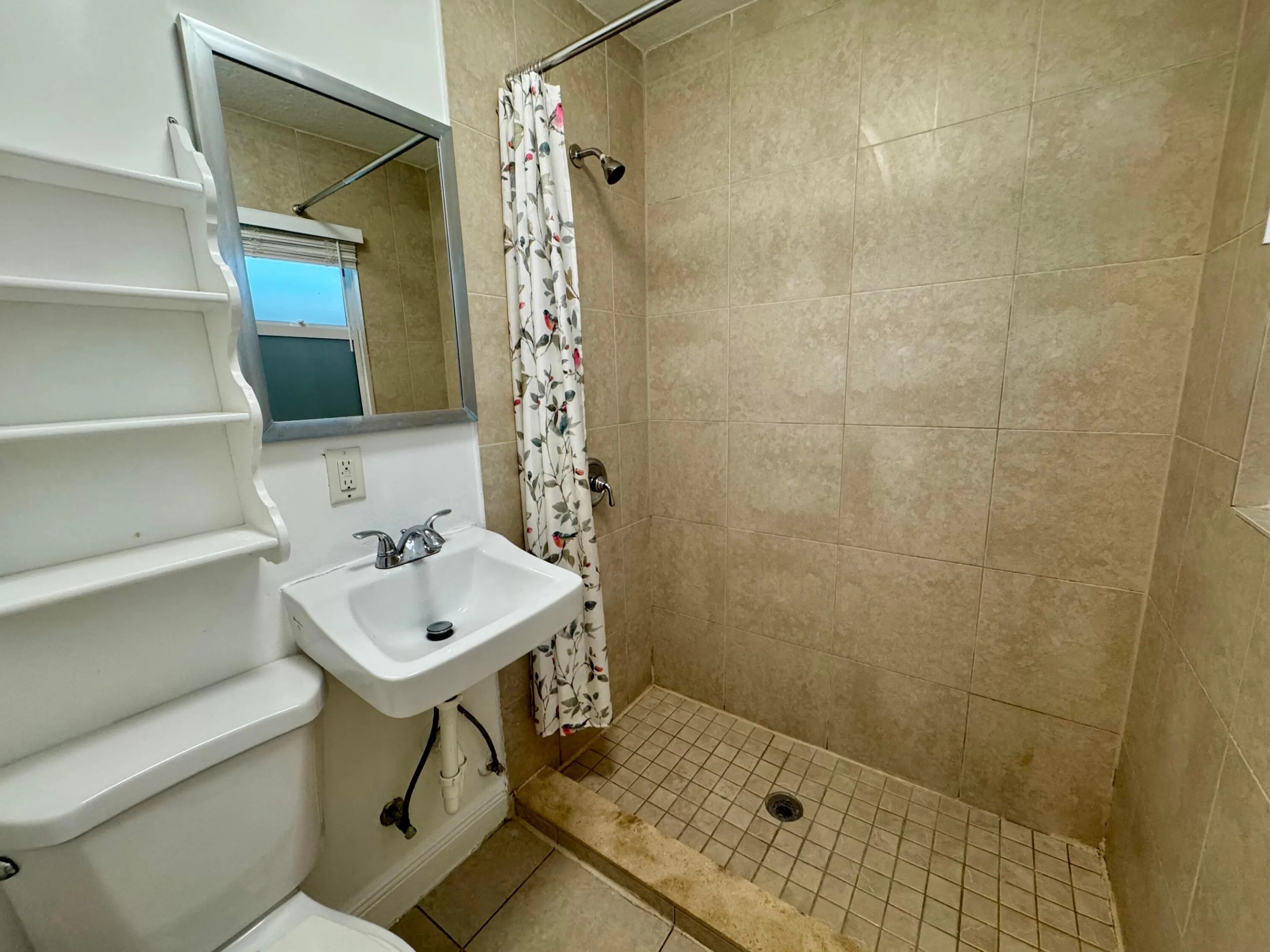 Property photo 37