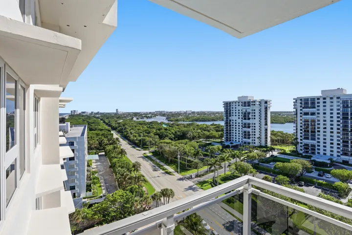 INTRACOASTAL VIEW