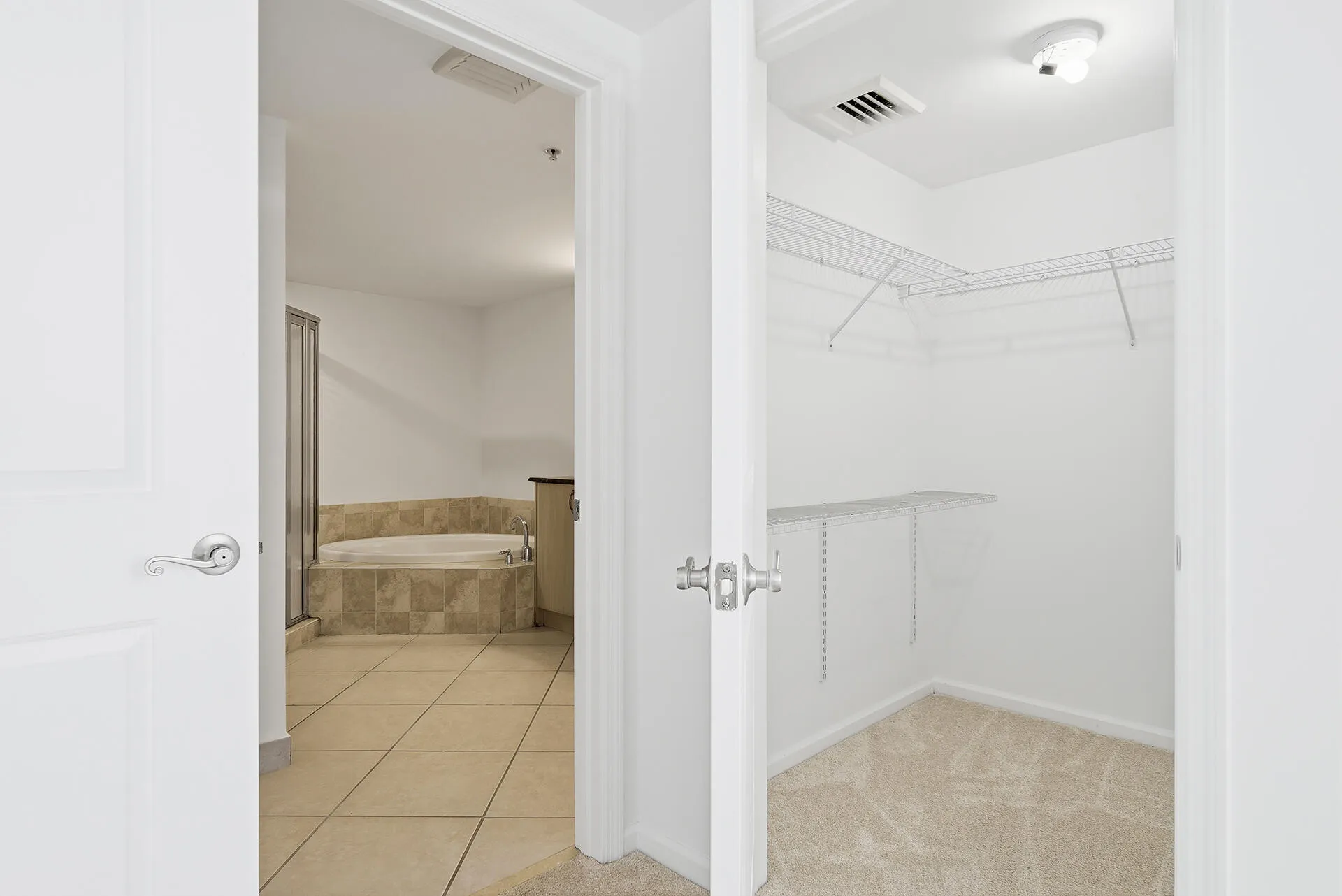 403-S-SAPODILLA-AVE-218-33401-014
