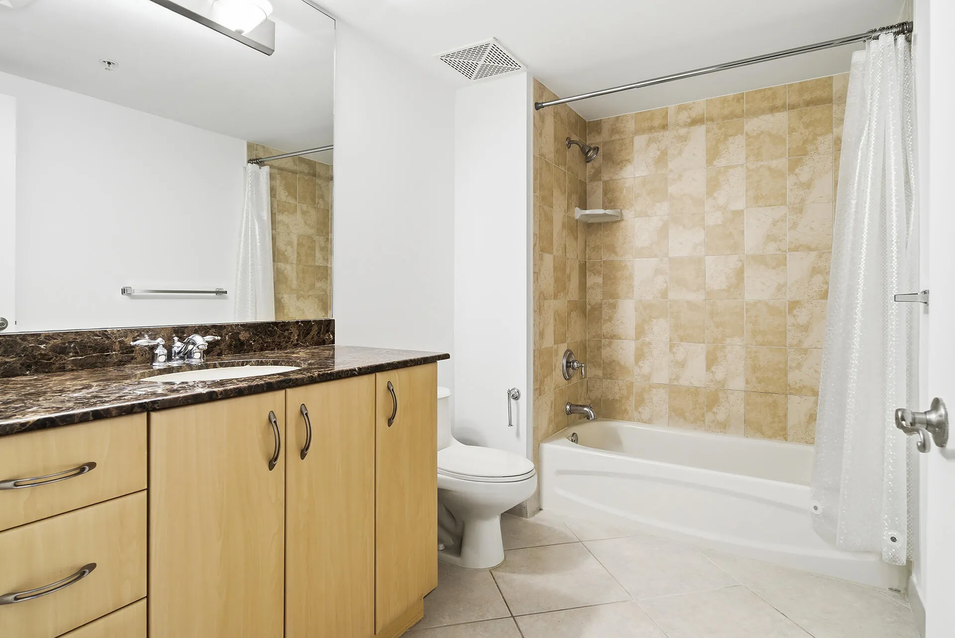403-S-SAPODILLA-AVE-218-33401-023