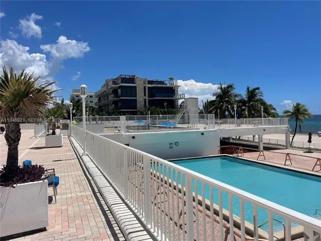2201 pool