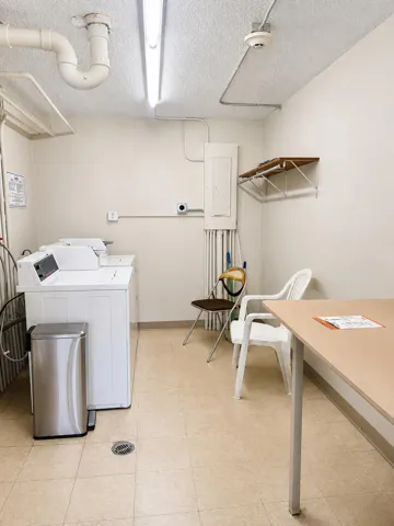 Common Laundry Room