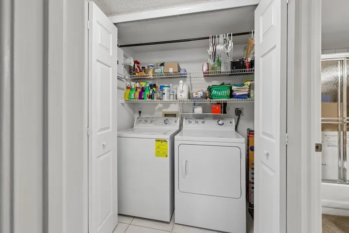 08_beyc6a01d50aad257