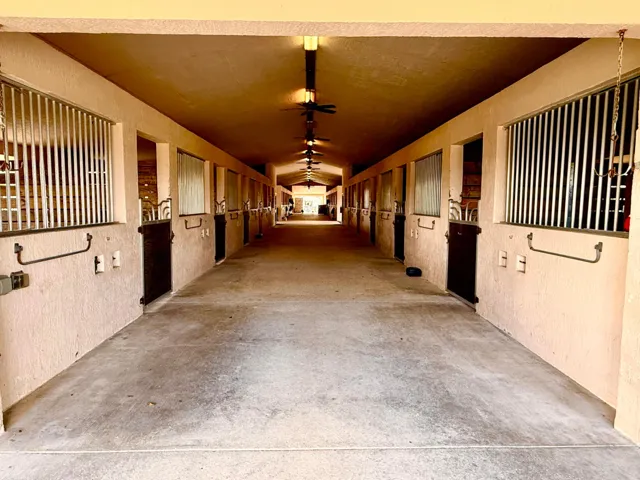 center isle1