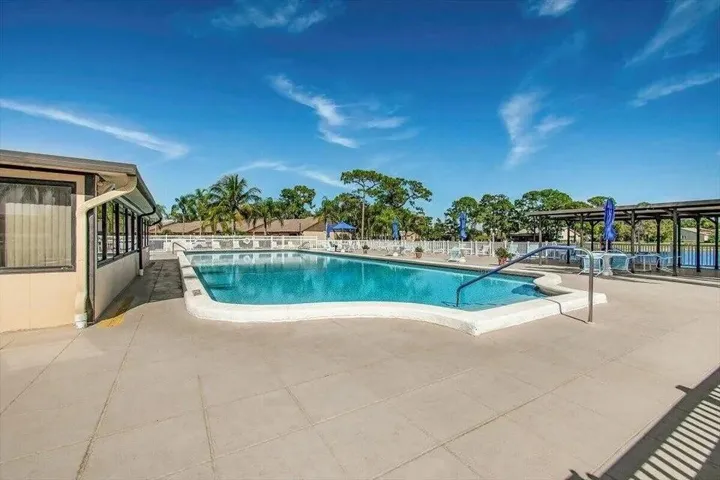 Pool 2