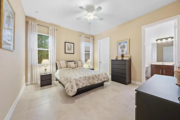 11109 Rockledge View Drive
