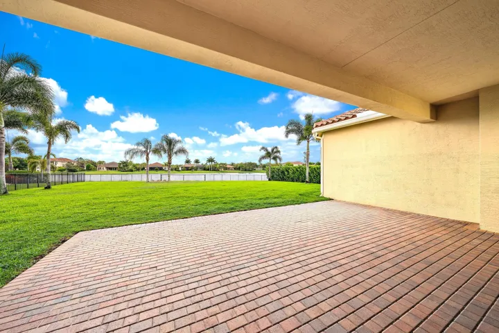 11109 Rockledge View Drive