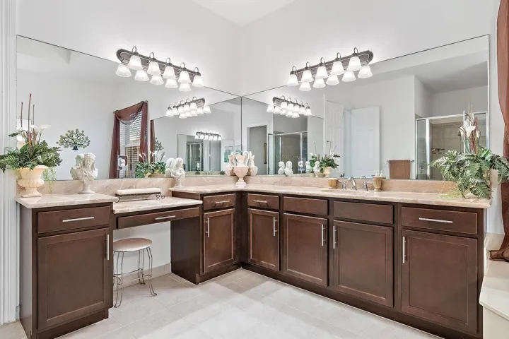 11109 Rockledge View Drive