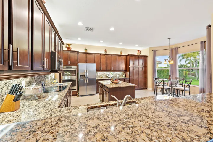11109 Rockledge View Drive