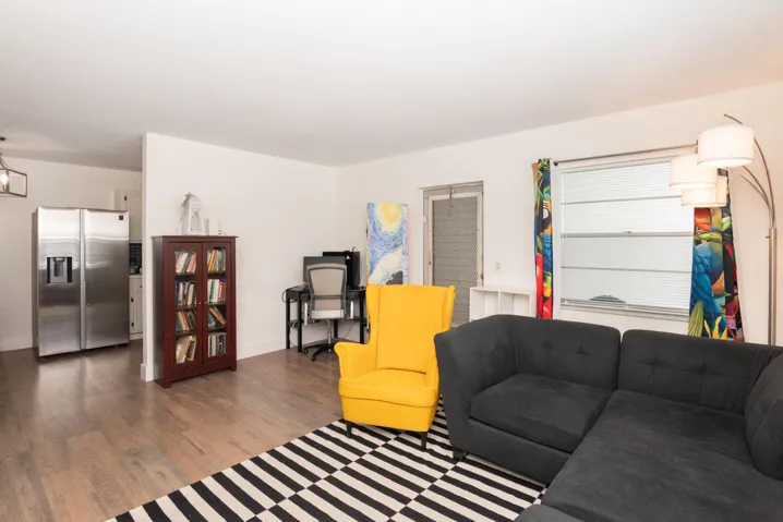 © Clark-401 North J Street -006