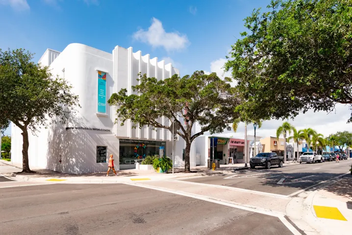 © Clark-401 North J Street -003
