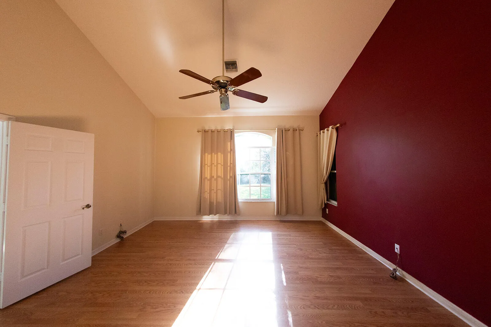 Split floor plan