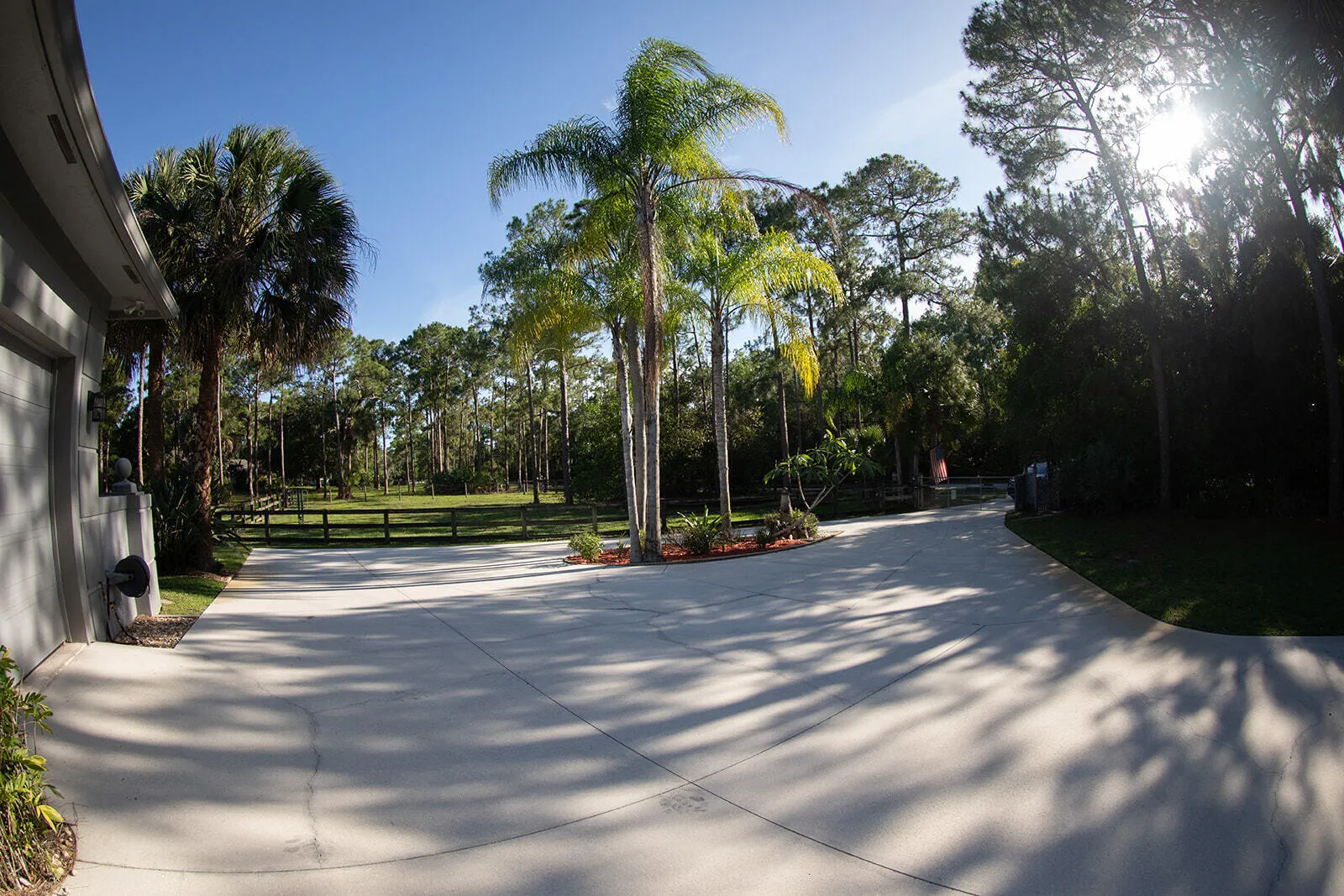 Round driveway