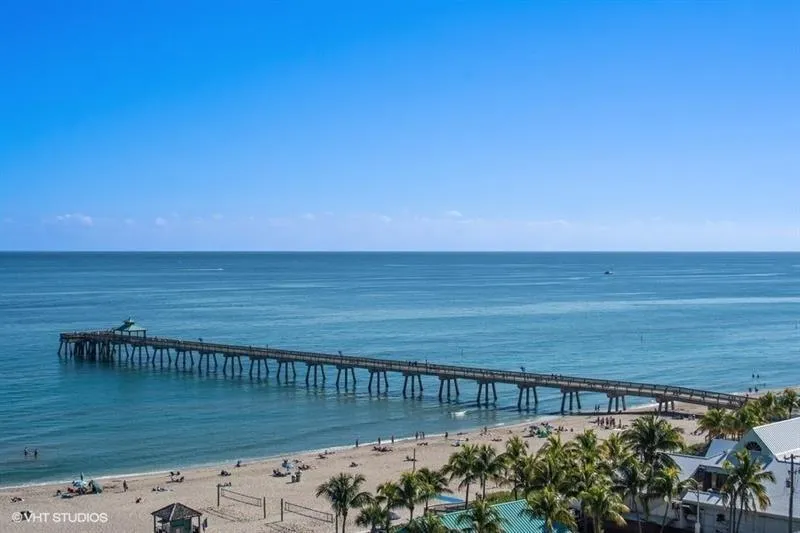 Deerfield Beach pier view