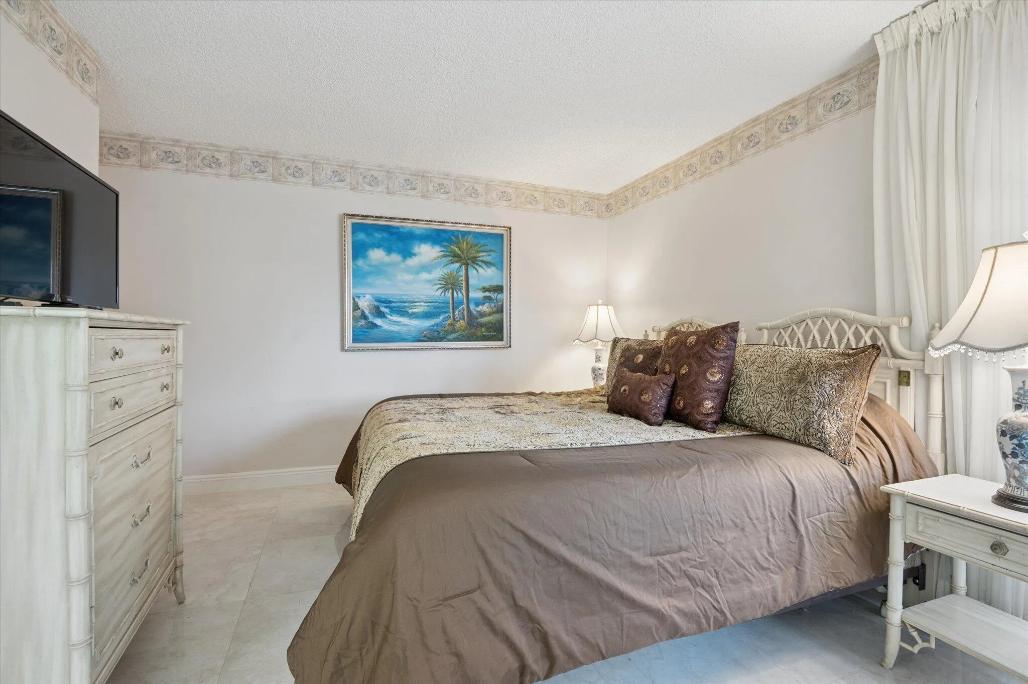 2307 SW 15th St #1-14 Master bedroom 2