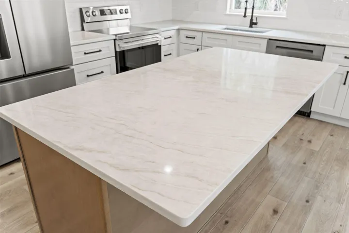 24-web-or-mls-GALICIA.Kitchen.24