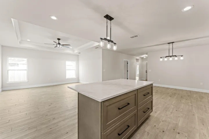 27-web-or-mls-GALICIA.Kitchen.45